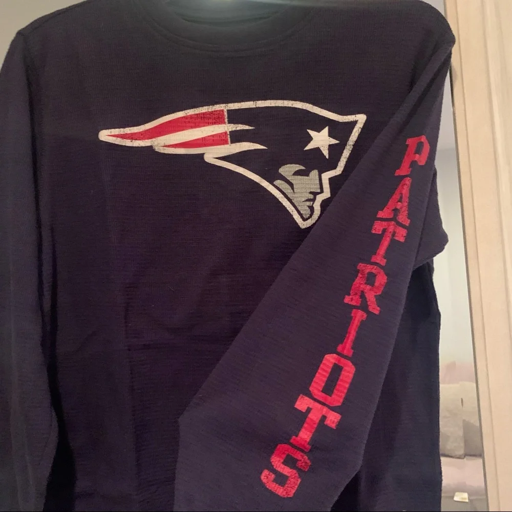Boy’s Old Navy Patriots Football Long Sleeve Shirt